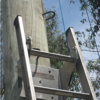 Pole Ladder Bracket